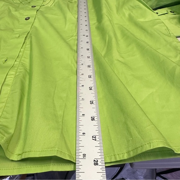 Harshman | Green Button Down Shirt - Picture 7 of 8